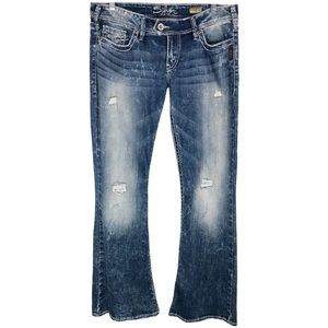 HOT! Silver Tuesday flare jeans. Size 32